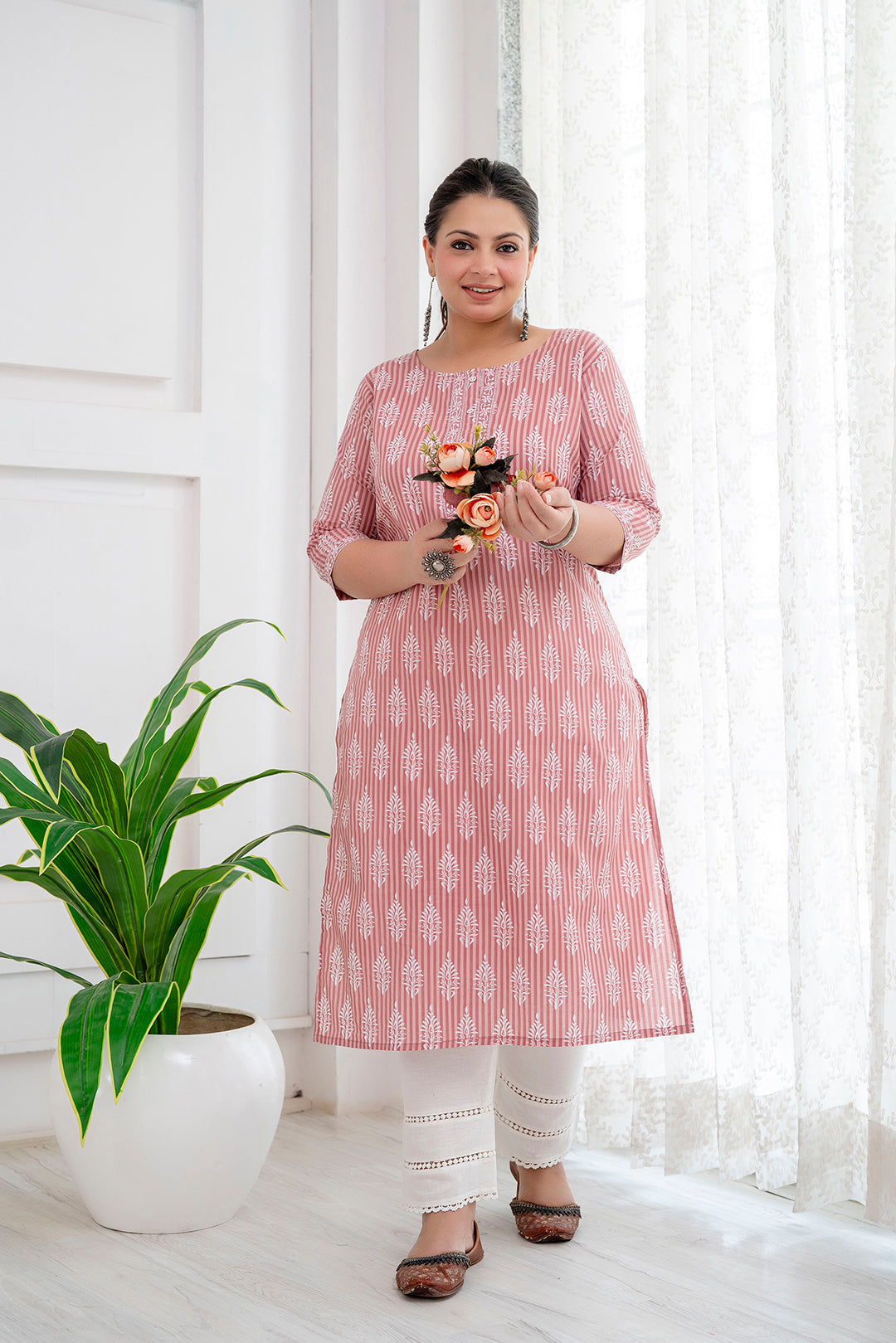 Plus size Pink & White Pure Cotton Printed Kurti Top (Top Only)