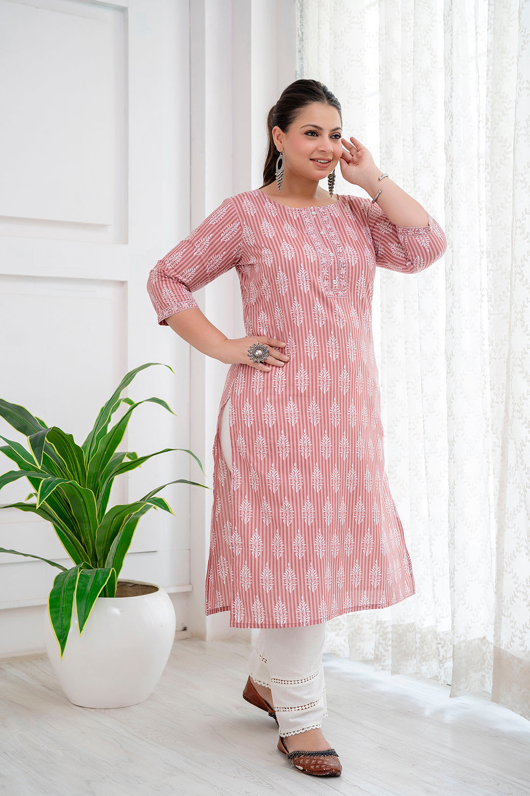 Plus size Pink & White Pure Cotton Printed Kurti Top (Top Only)