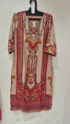 Off white Crepe silk Hand embroidered kurti Set