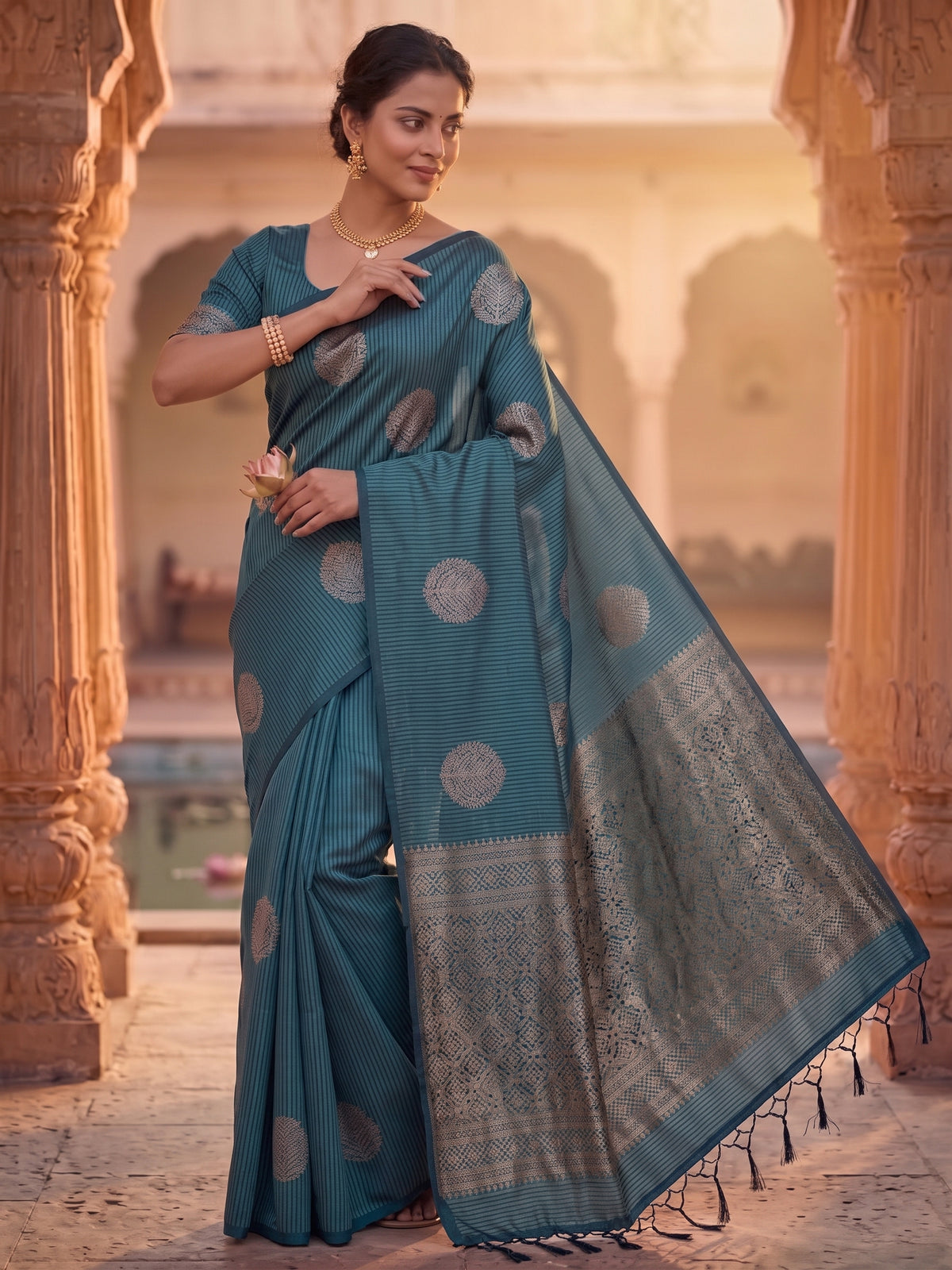 Striped Two toned Solid Soft Silk Saree With Zari woven Motifs & Pallu