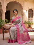 Micro Checkered Two Toned Soft Silk Sree With Contrast Border