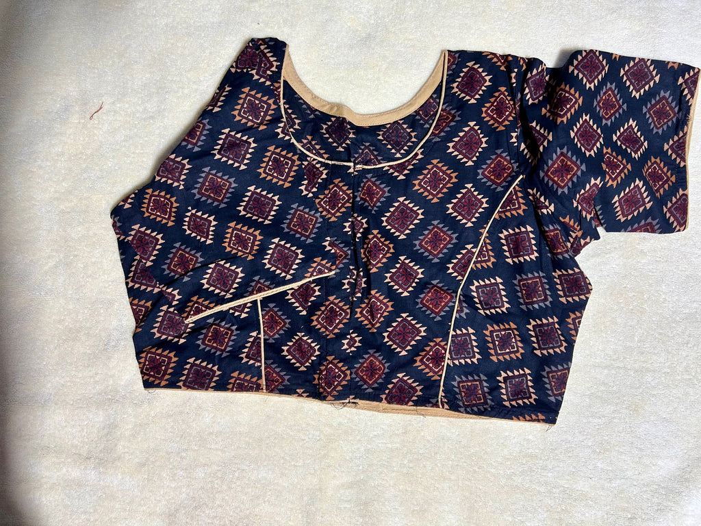 Black &Brown Geometric Printed Cotton Saree Blouse