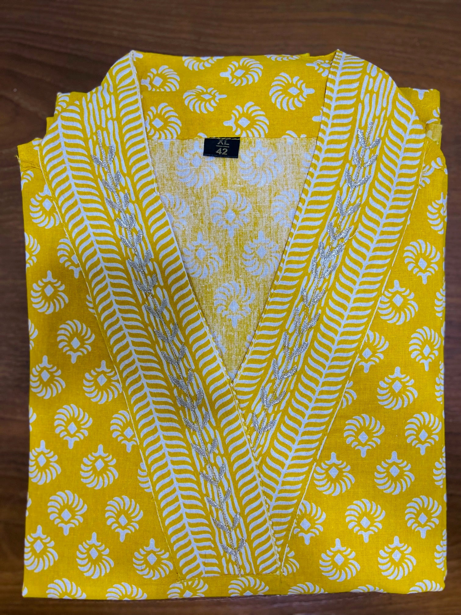 Yellow white  Printed Embroidered Cotton 3pc Kurti Set