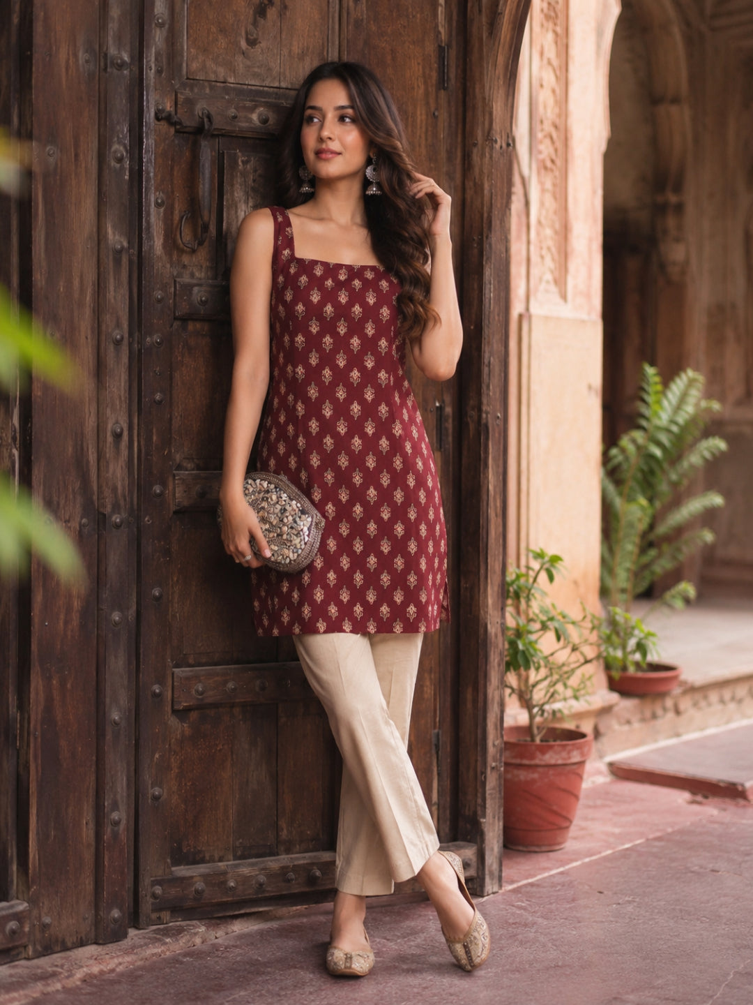 Maroon Soft cotton Printed Sleeveless Short  Kurti Top ( Top Only)