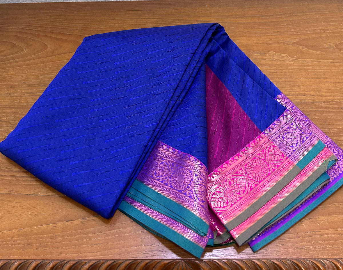 Emossed Design Soft Silk Saree with Contrast Pallu
