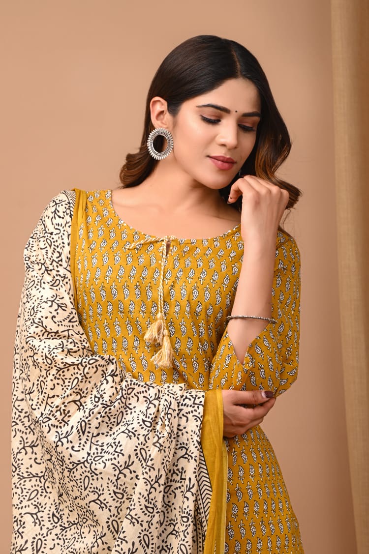 Mustard  cotton printed kurti set