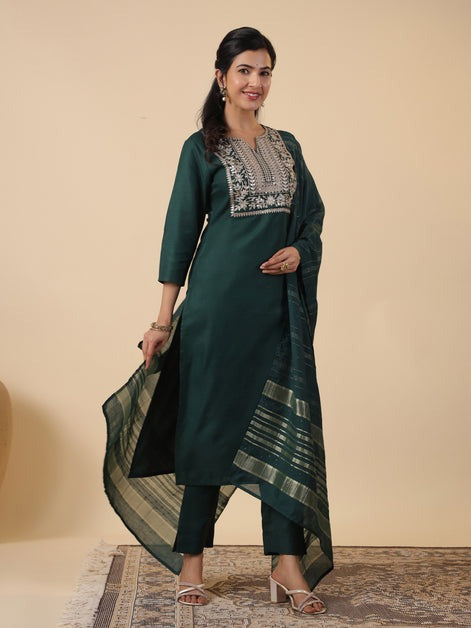 Solid Green Cotton Blend Zari Embroidered Kurti Pants Set with Dupatta