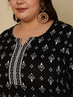 Plus Size Black Ethnic Printed Cotton Kurti Top( Top Only)