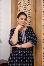 Plus Size Black Ethnic Printed Cotton Kurti Top( Top Only)