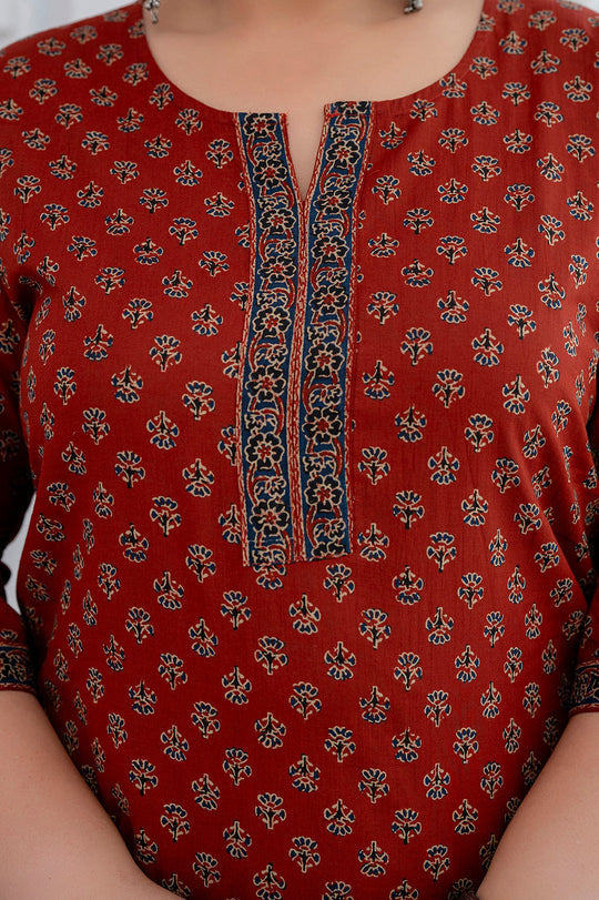 Plus Size Maroon Ethnic Printed Cotton Kurti Top( Top Only)