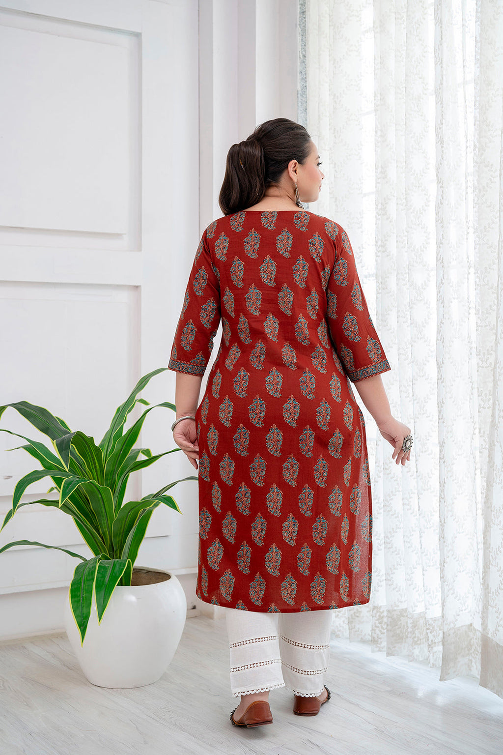 Plus Size Maroon Ethnic Printed Cotton Kurti Top( Top Only)