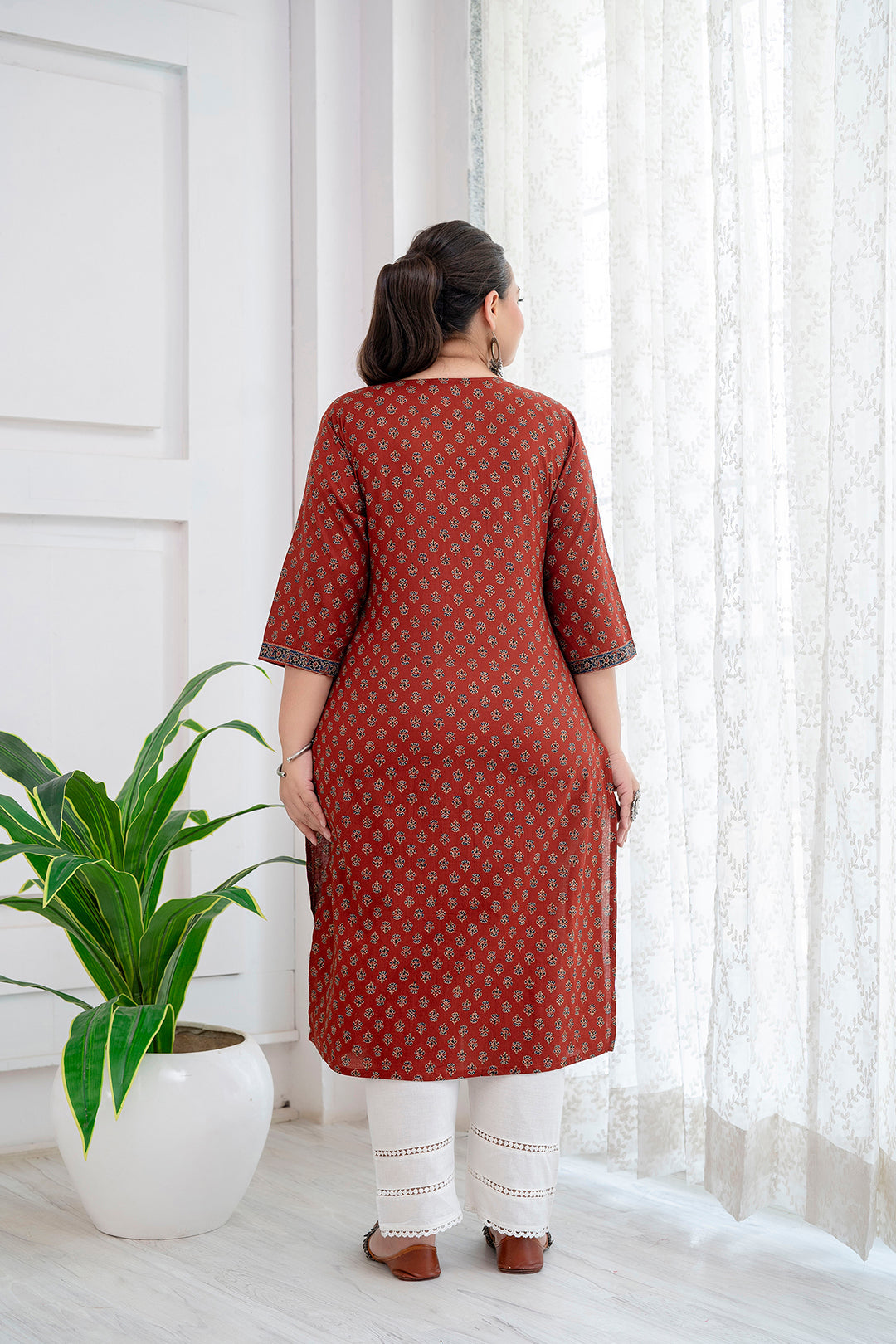 Plus Size Maroon Ethnic Printed Cotton Kurti Top( Top Only)