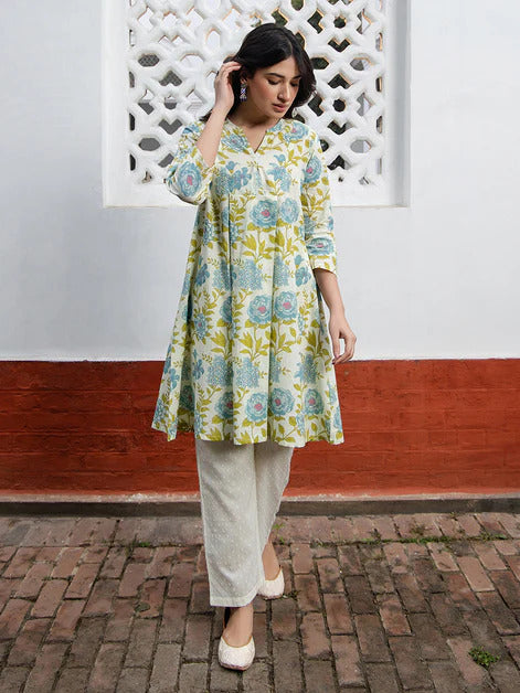 Off white Cotton Floral Printed Short Kurti Top