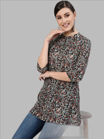 Load image into Gallery viewer, Black Cotton Printed Short Kurti Top
