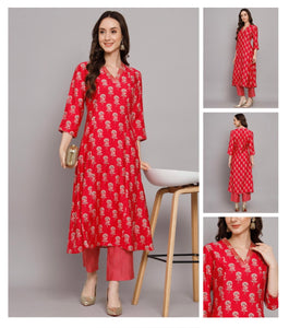 Floral Printed Chanderi Silk Kurti With Pants